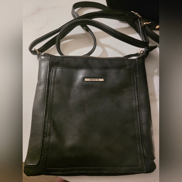 Purse Bundle - Picture 3 of 6